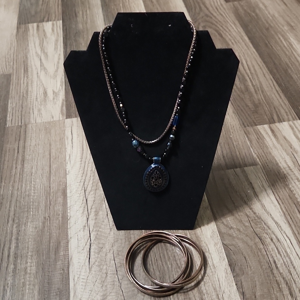 Blue, Silver, & Bronze Beaded Statement Necklace Pendant Matching Bracelets Y2K